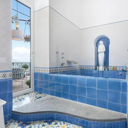 La Tonnarella Hotel 4*