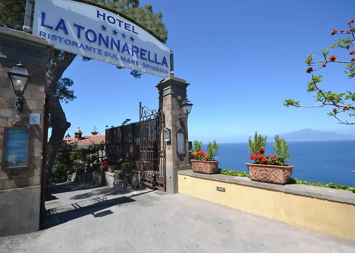 La Tonnarella Hotell 4*