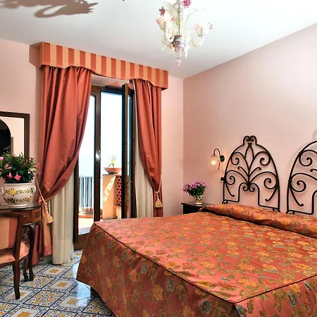 La Tonnarella 4*