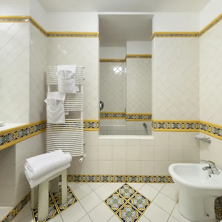 Hotel La Tonnarella