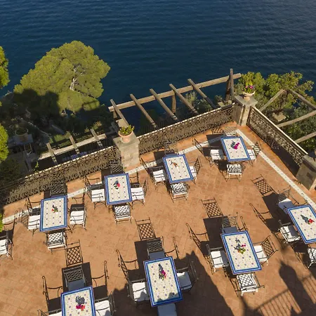 라 토나렐라 호텔 4*