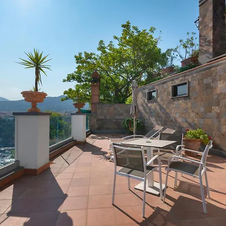 Otel La Tonnarella 4*