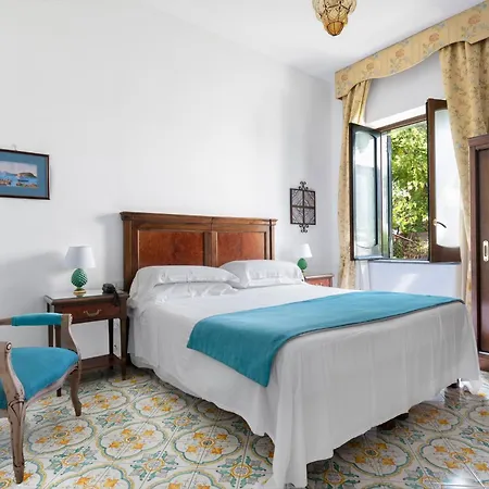 라 토나렐라 소렌토