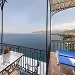 Hotel La Tonnarella