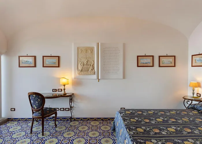 La Tonnarella Hotel 4*