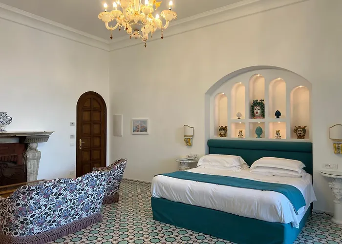 Hotel La Tonnarella 4*